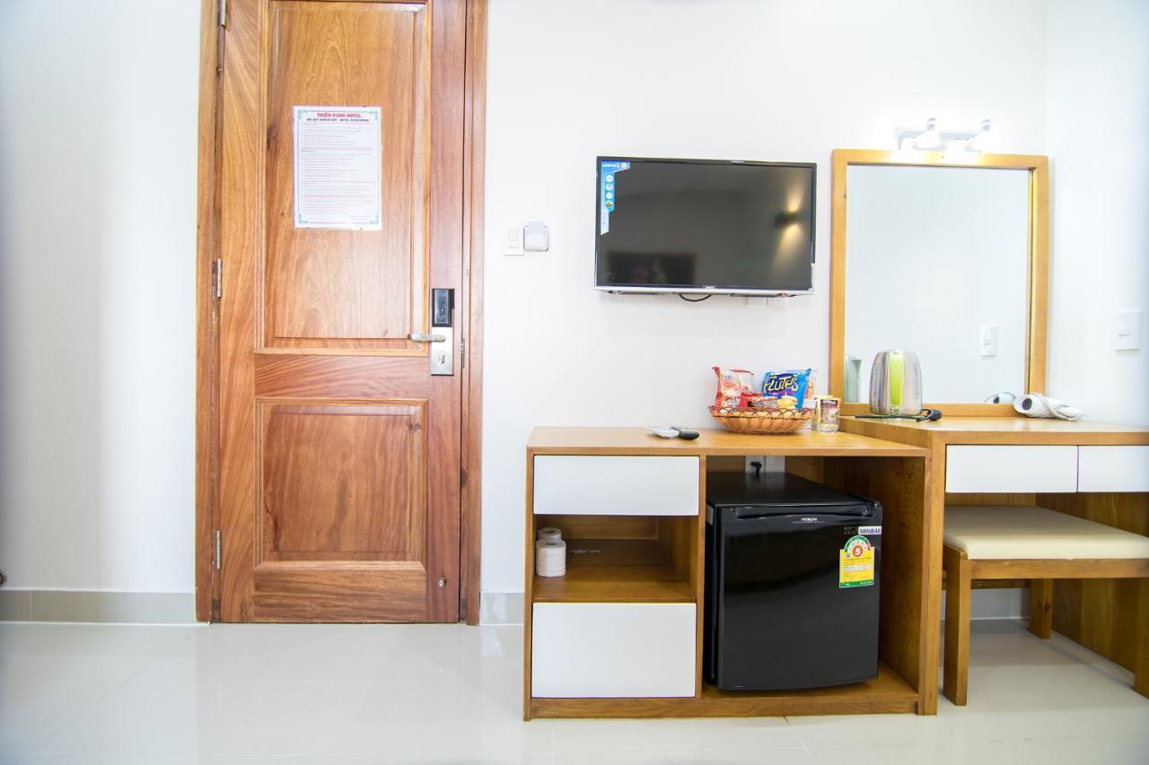 Reddoorz Plus Near Lotte Mart Cong Hoa Хошимин Экстерьер фото
