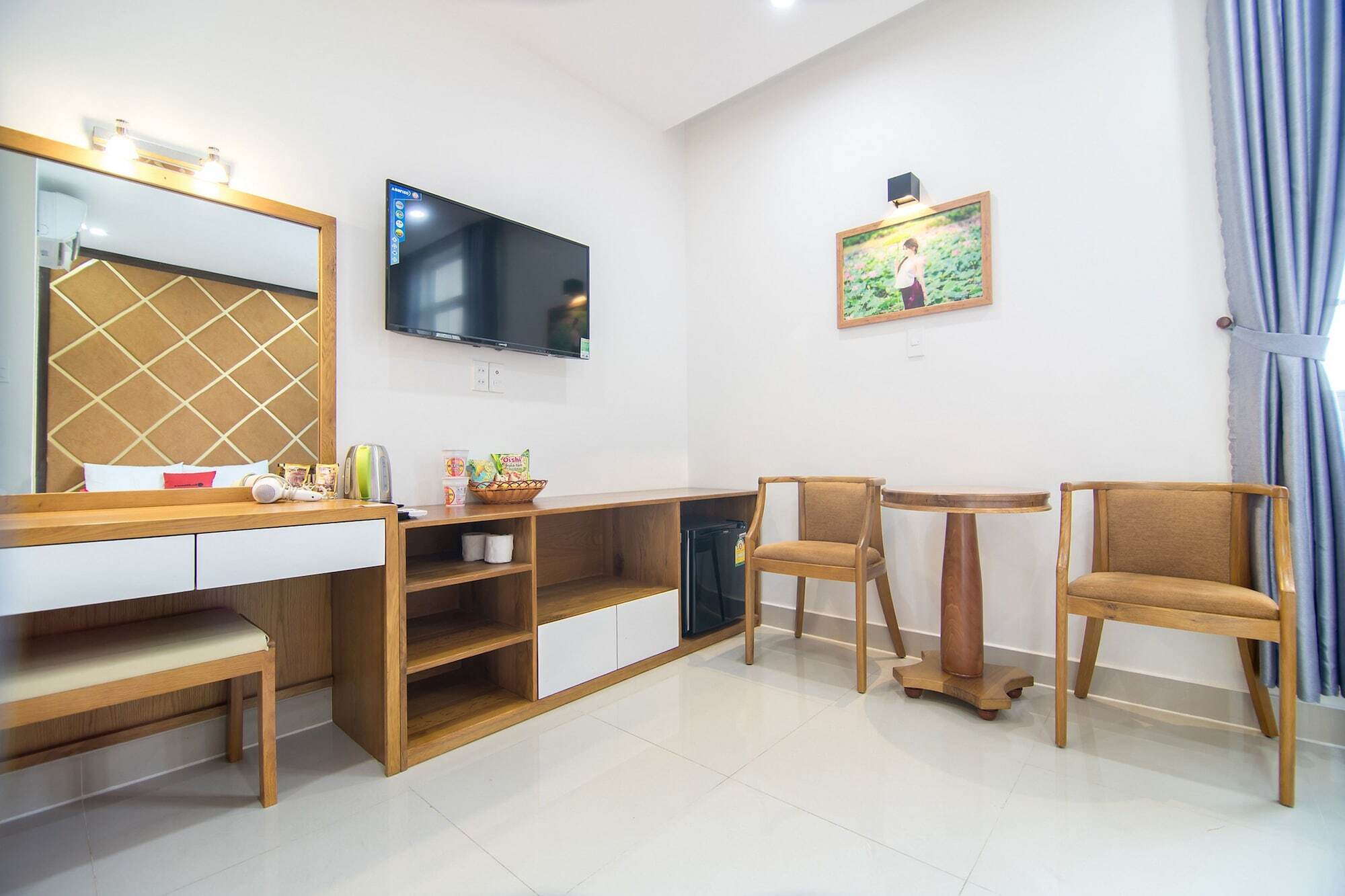 Reddoorz Plus Near Lotte Mart Cong Hoa Хошимин Экстерьер фото